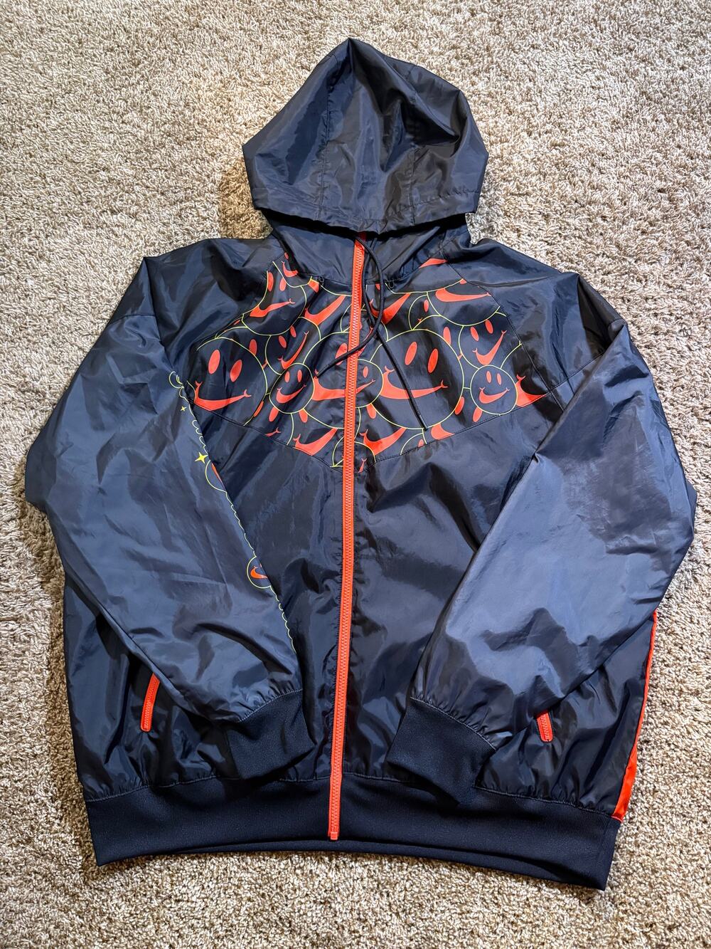 Nike Extra Smile Windrunner Jacket Mens Size XL Black Orange